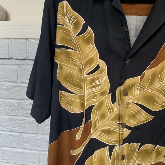 Men's Black and Brown Leaf Print Shirt - Picture 3 of 7